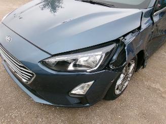 Ford Focus 1.5 Tdci  Break Cool & Connect picture 5