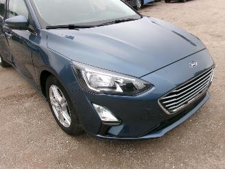 Ford Focus 1.5 Tdci  Break Cool & Connect picture 12