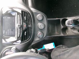 Opel Karl 1.0 Rocks picture 30