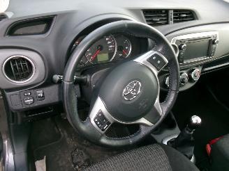 Toyota Yaris 1.3 Comfort 5Drs picture 32