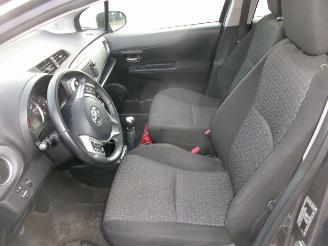 Toyota Yaris 1.3 Comfort 5Drs picture 27