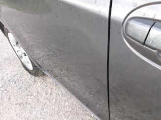Toyota Yaris 1.3 Comfort 5Drs picture 14