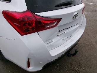 Toyota Auris Touring Sports 2.0 D4D  Touring Sports picture 12