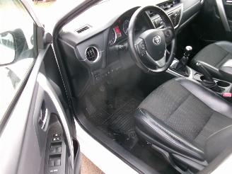 Toyota Auris Touring Sports 2.0 D4D  Touring Sports picture 20