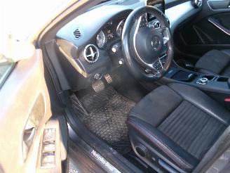 Mercedes Cla-klasse CLA 180 Shooting Break 1.6 picture 23