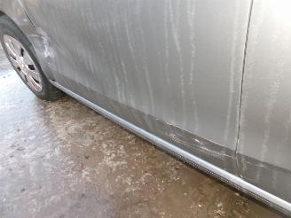 Volkswagen Up! 1.0 Move Up 5Drs picture 12