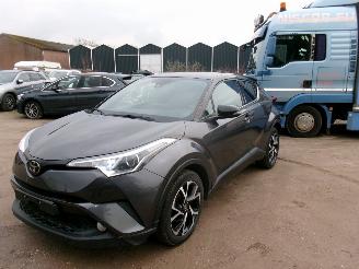 Voiture accidenté Toyota C-HR 1.2 C-Ult 2017/4