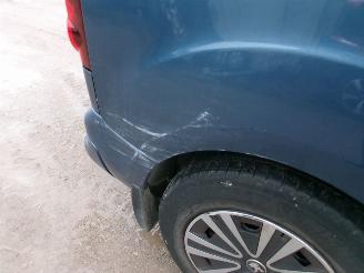 Peugeot Partner Tepee 1.2 Tepee Active picture 11