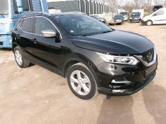 Nissan Qashqai 1.2 Tekna picture 3