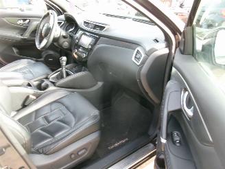 Nissan Qashqai 1.2 Tekna picture 21