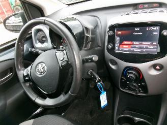 Toyota Aygo 1.0 Aygo X - 5 Drs picture 17
