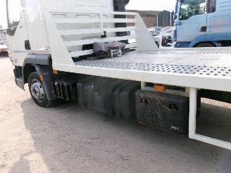 DAF LF 180 LF 180 FA -  Transporter- Machines-Autos-caravans  - Slaapcabine picture 13