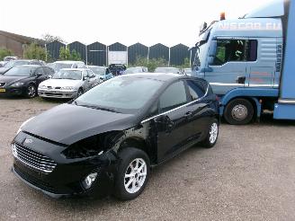 Schadeauto Ford Fiesta 1.0 Titanium 2021/2