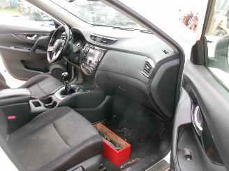 Nissan X-Trail 1,6 Dci Tekna picture 15