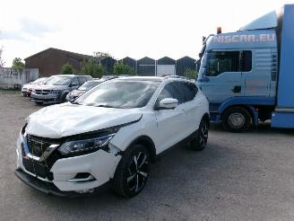 Coche accidentado Nissan Qashqai 1.2 Tekna - N-Connect 2018/4