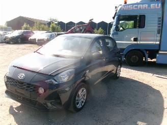 Damaged car Hyundai I-10 1.0 Comfort 2023/1