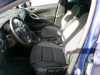 Opel Astra 1.5 D Innovation 5 Drs HB picture 16