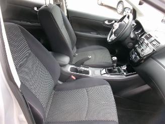 Nissan Pulsar 1.2 N-Connecta picture 18