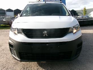 Peugeot Partner 1.5 D Pro Bestelwagen picture 7