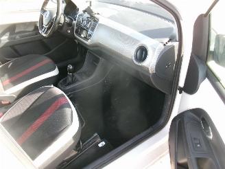 Volkswagen Up! 1.0 Move Up 5 Drs picture 14
