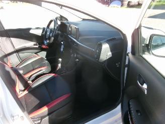 Kia Picanto 1.2 GT Line picture 22