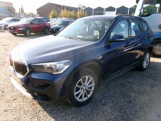 BMW X1 1.5 S-Drive 18i picture 2
