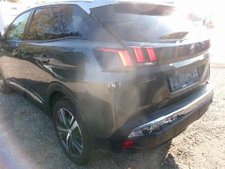 Peugeot 3008 1.2 Allure picture 13