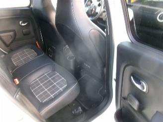 Renault Twingo 0.9 La Parisienne picture 24