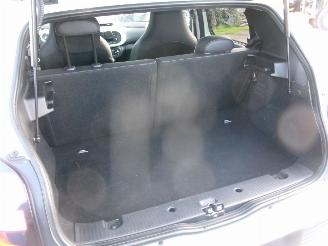 Renault Twingo 0.9 La Parisienne picture 25