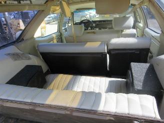 Oldsmobile Cutlass Vista Cruiser - Wagon V8 - Two Tone picture 21