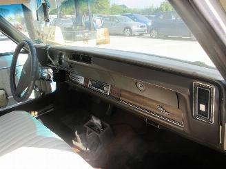 Oldsmobile Cutlass Vista Cruiser - Wagon V8 - Two Tone picture 28