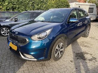 Kia Niro Hybrid First Edition 1.6 GDi VASTE PRIJS. picture 34