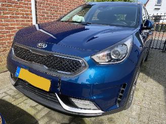 Kia Niro Hybrid First Edition 1.6 GDi VASTE PRIJS. picture 57