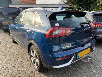 Kia Niro Hybrid First Edition 1.6 GDi VASTE PRIJS. picture 29