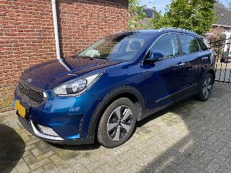 Kia Niro Hybrid First Edition 1.6 GDi VASTE PRIJS. picture 56