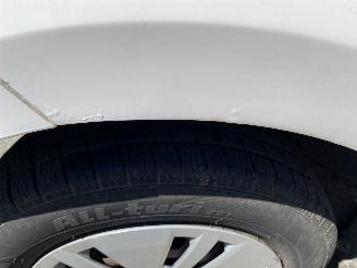 Volkswagen Up! Move Up! 5drs airco picture 17