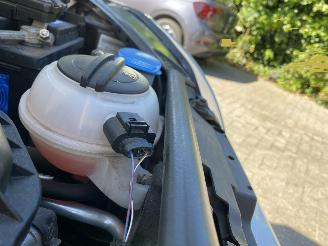 Volkswagen Up! Move Up! 5drs airco picture 27
