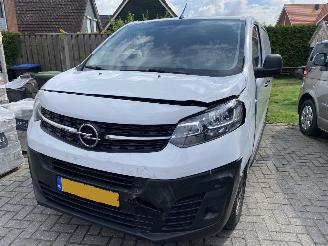 Opel Vivaro Automaat 2.0 BlueHDi 145 S&S WB328 picture 3