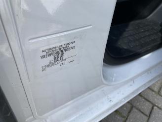 Opel Vivaro Automaat 2.0 BlueHDi 145 S&S WB328 picture 12