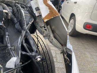 Nissan Micra Automaat 1.2 72KW Dig-S Acenta Motor loopt. picture 35