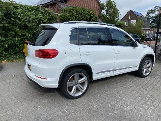 Volkswagen Tiguan 4Motion 1.4 TSi Sport&Style R-line Edition.pano/leer picture 9