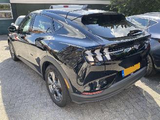 Ford Mustang Mach-e Auto is gereserveerd RWD 75 KWh picture 7