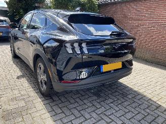 Ford Mustang Mach-e Auto is gereserveerd RWD 75 KWh picture 35