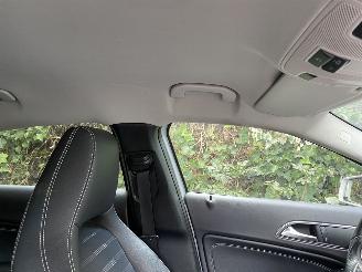 Mercedes A-klasse 180d automaat business Solution amg picture 16