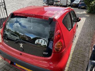 Peugeot 107 Automaat picture 12