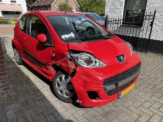 Peugeot 107 Automaat picture 22