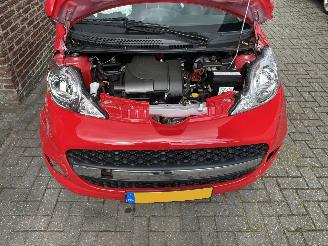 Peugeot 107 Automaat picture 9