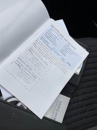 Toyota Yaris 1.5 Hybrid 5drs picture 33