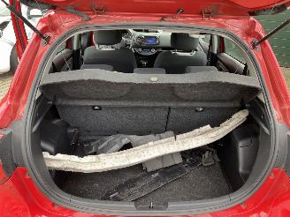 Toyota Yaris 1.5 Hybrid 5drs picture 19