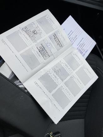 Toyota Yaris 1.5 Hybrid 5drs picture 32